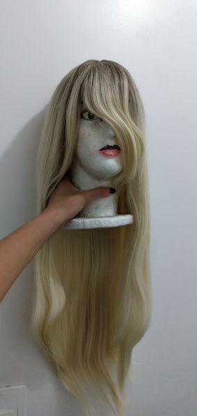 Peruca loira lisa 70cm